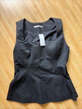 Forme Squareneck Top